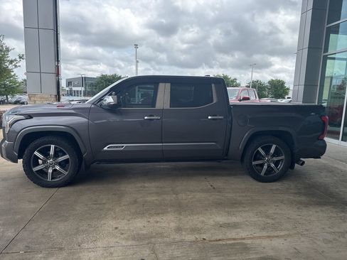 Used 2022 Toyota Tundra Capstone AWD/4WD image 32