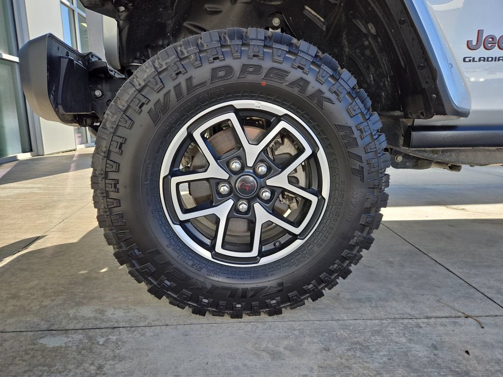 Used 2022 Jeep Gladiator Rubicon w/ LED Lighting Group AWD/4WD image 10