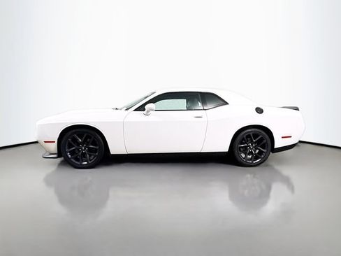 Used 2020 Dodge Challenger GT w/ Plus Package RWD image 4