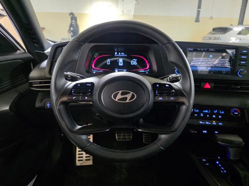 Certified 2025 Hyundai Elantra Sport FWD image 29