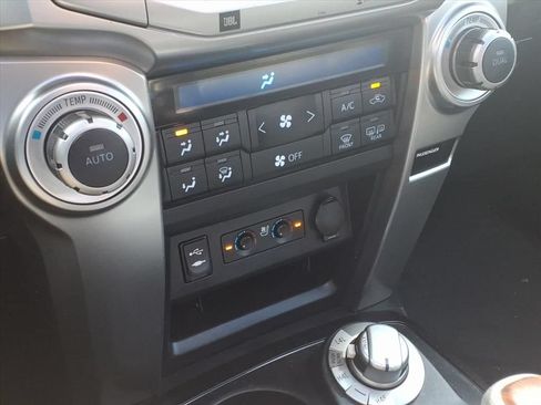 Used 2014 Toyota 4Runner Limited AWD/4WD image 13
