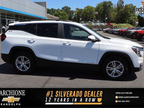 Used 2023 GMC Terrain SLE w/ Driver Convenience Package FWD image 1