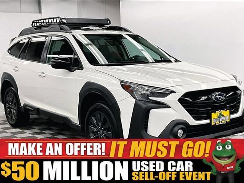Used 2025 Subaru Outback Onyx Edition AWD/4WD image 1