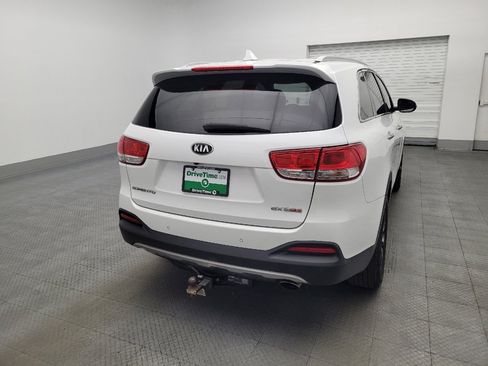 Used 2018 Kia Sorento EX image 7