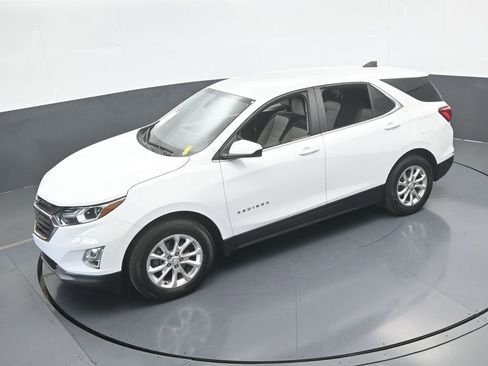 Used 2021 Chevrolet Equinox LT image 45