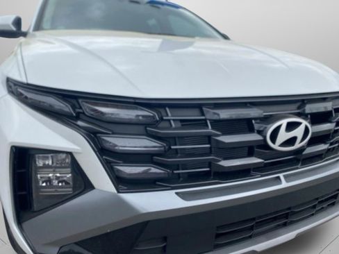New 2026 Hyundai Tucson SE FWD image 8