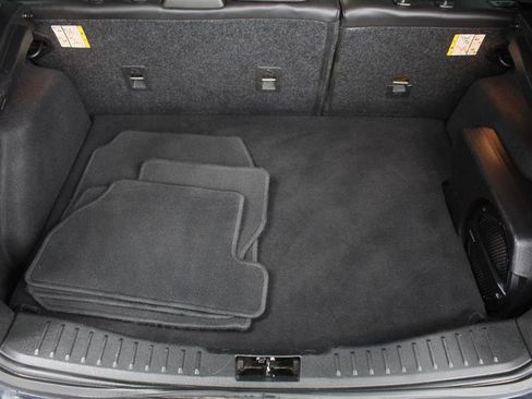 Used 2016 Ford Focus ST w/ Equipment Group 402A image 18