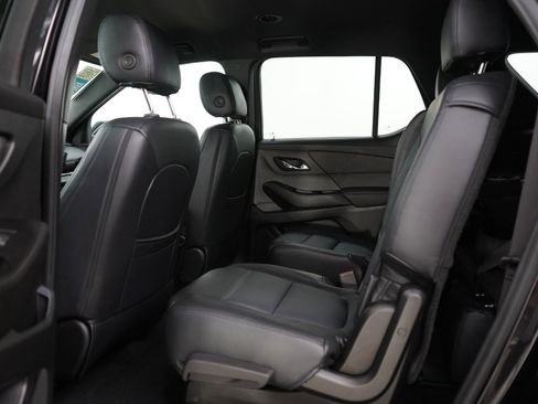 Used 2023 Chevrolet Traverse LT AWD/4WD image 19