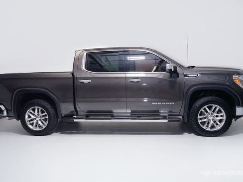 Used 2019 GMC Sierra 1500 SLT RWD image 3