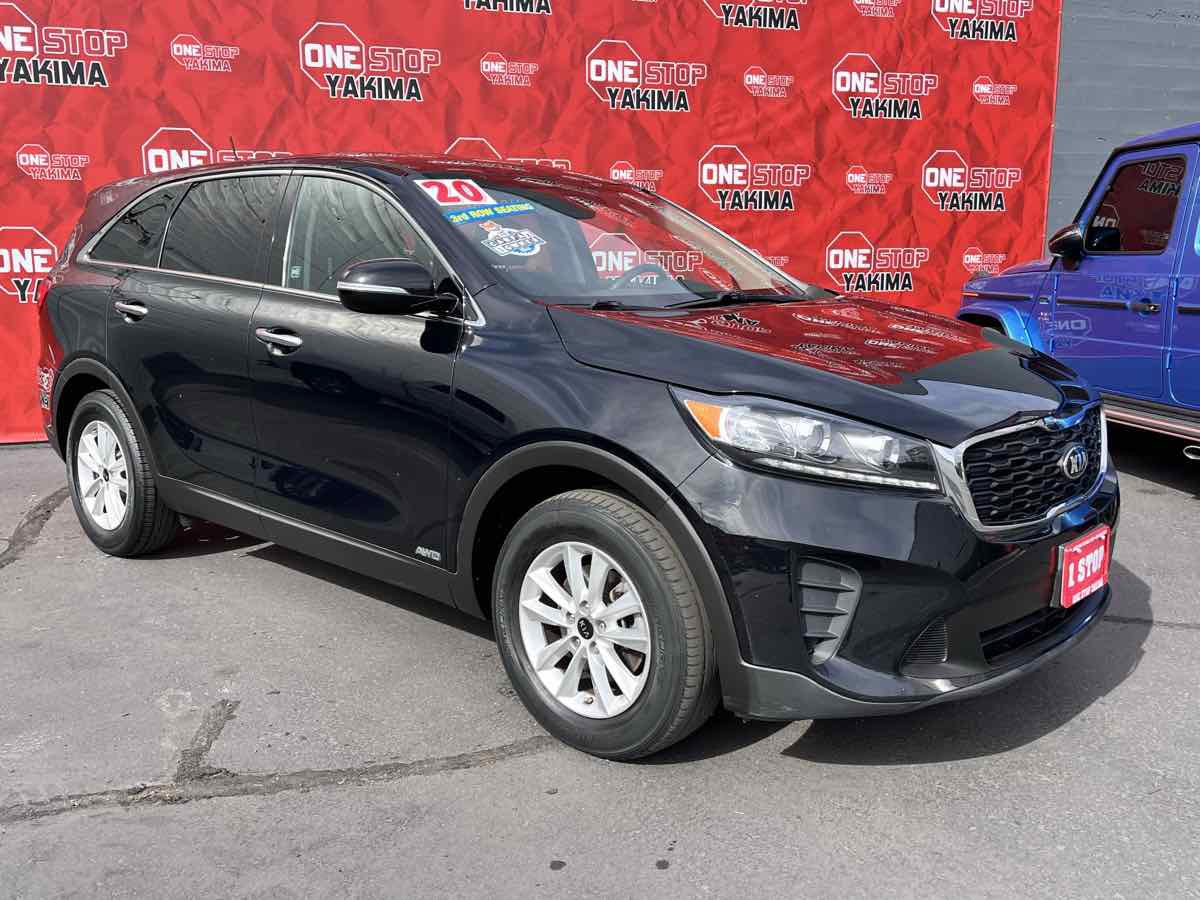 Used 2020 Kia Sorento LX AWD/4WD image 4