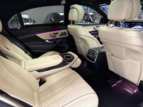 Used 2018 Mercedes-Benz S 560 4MATIC Sedan image 28