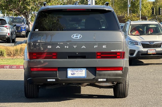 Used 2025 Hyundai Santa Fe SEL AWD/4WD image 5