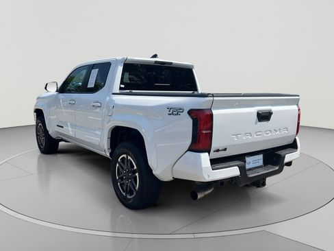 Used 2024 Toyota Tacoma TRD Sport w/ TRD Sport Upgrade Package AWD/4WD image 3