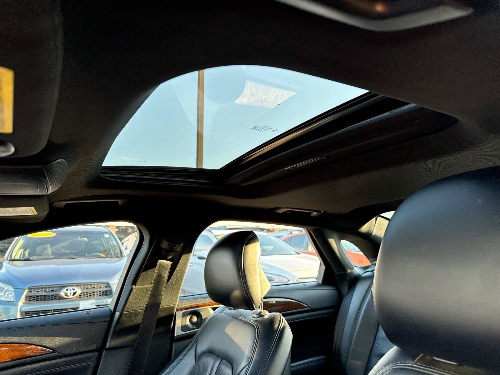 Used 2019 Lincoln MKZ Reserve AWD/4WD image 14