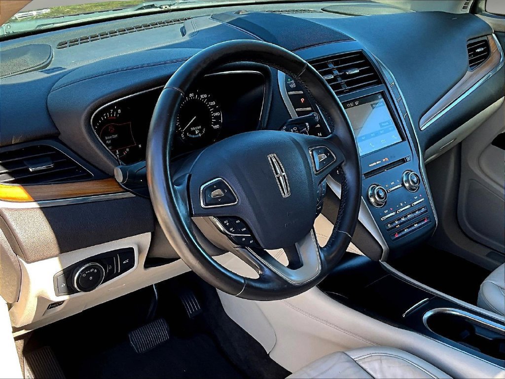 Used 2017 Lincoln MKC Select AWD/4WD image 20
