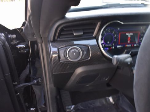 Used 2020 Ford Mustang Shelby GT500 w/ Carbon Fiber Track Pack image 16