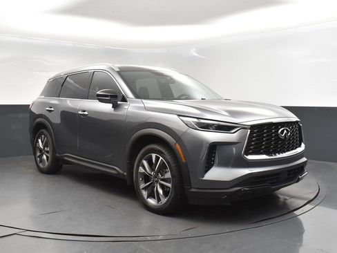 Certified 2023 INFINITI QX60 Luxe w/ Cargo Package image 9