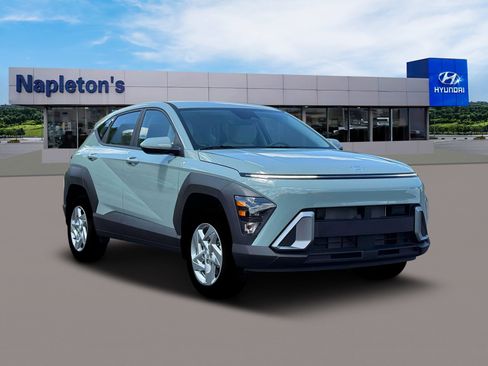 New 2026 Hyundai Kona SE image 11