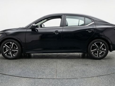 Used 2025 Nissan Sentra SV image 5