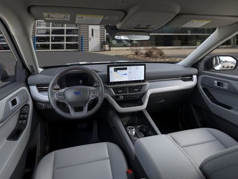 New 2026 Ford Explorer Active w/ Active Comfort Package image 9