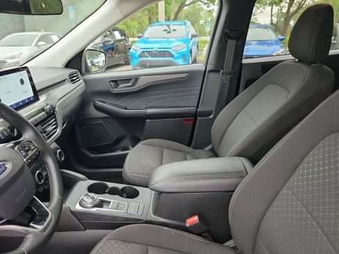 Used 2024 Ford Escape Active AWD/4WD image 14