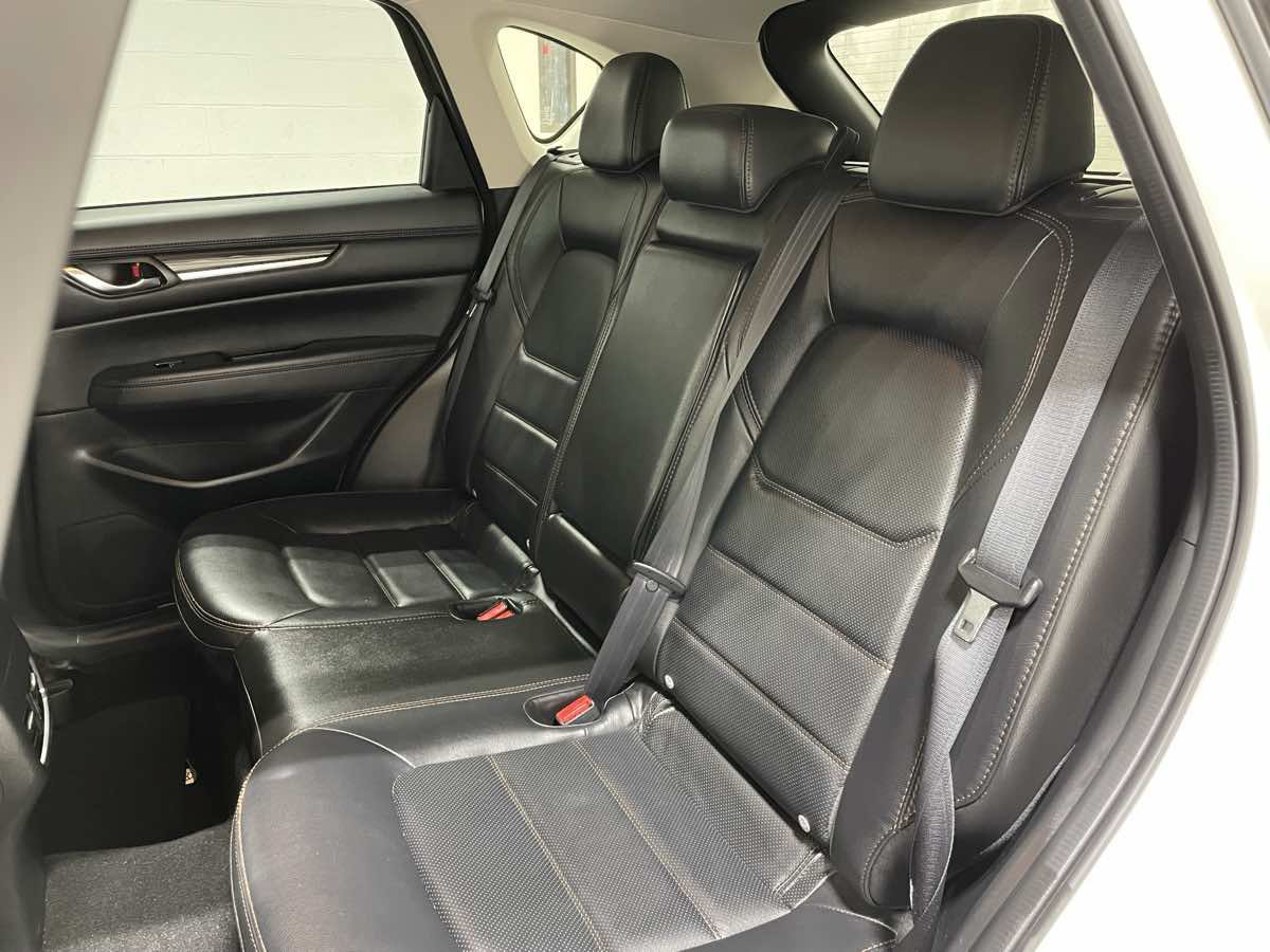 Used 2023 MAZDA CX-5 AWD 2.5 S w/ Premium Package image 17