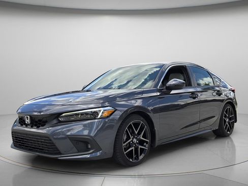Certified 2024 Honda Civic Sport Touring image 6