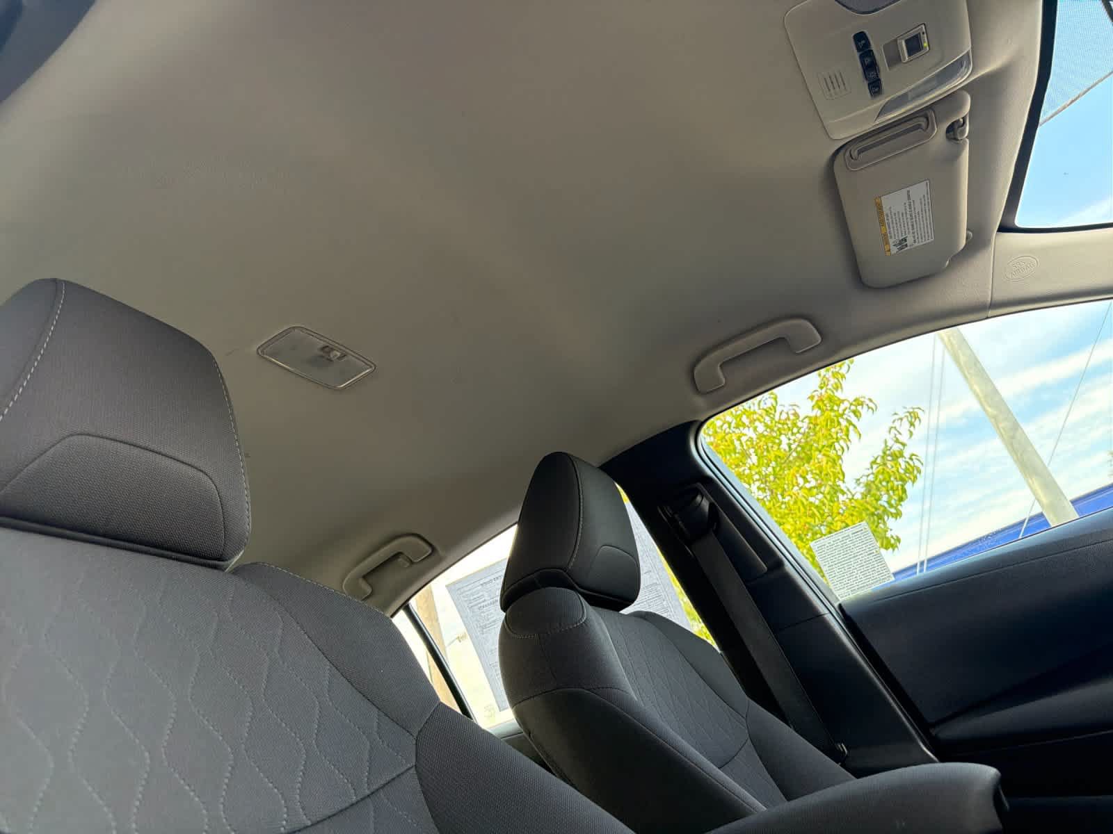 Used 2021 Toyota Corolla LE FWD image 16