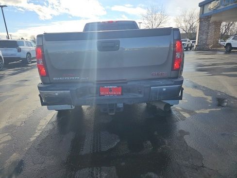 Used 2011 GMC Sierra 3500 SLT w/ SLT Convenience Package image 62