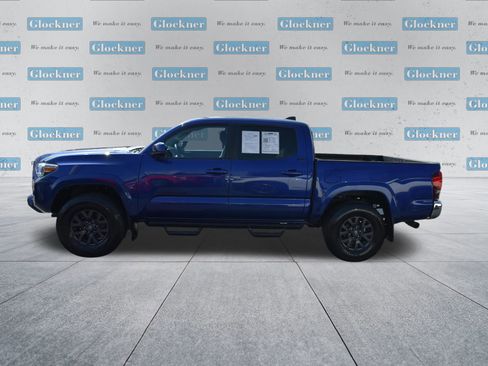 Used 2022 Toyota Tacoma SR5 w/ Black Out Package (TMS) image 8