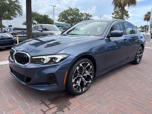 Used 2025 BMW 330i Sedan RWD image 5