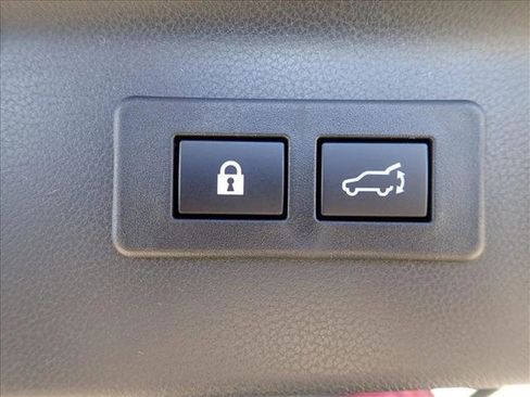 New 2026 Subaru Forester Touring image 9