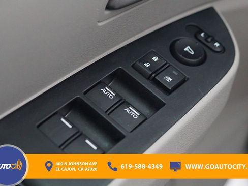 Used 2011 Honda Odyssey EX-L image 19