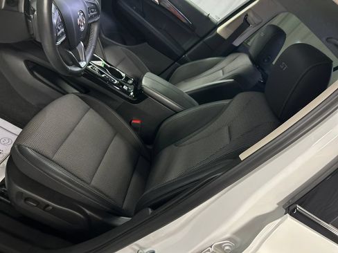 Used 2023 Buick Envision Preferred w/ Sport Touring Package AWD/4WD image 12