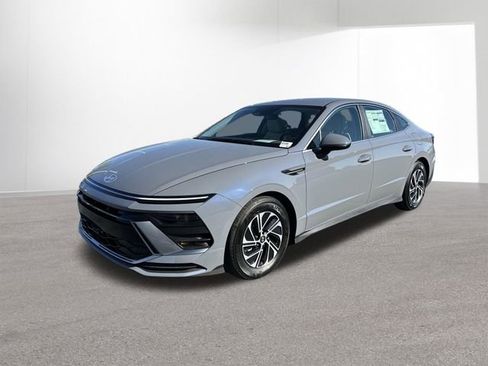 New 2026 Hyundai Sonata Blue FWD image 11