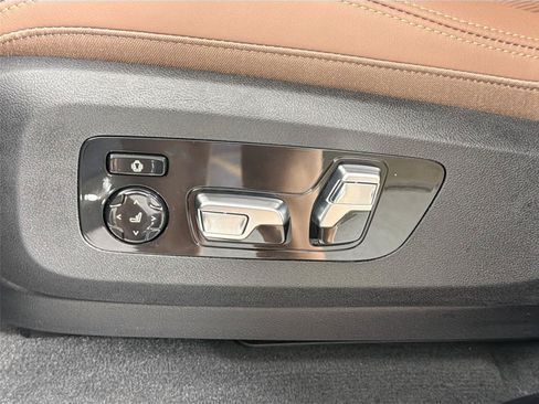 New 2026 BMW X5 xDrive40i w/ M Sport Package AWD/4WD image 20