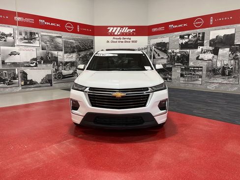 Used 2023 Chevrolet Traverse High Country AWD/4WD image 8