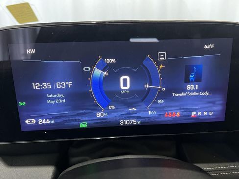 Used 2024 Chevrolet Blazer EV LT AWD/4WD image 10