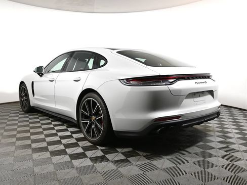 Used 2023 Porsche Panamera 4S AWD/4WD image 3