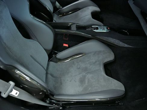 Used 2022 Ferrari 296 GTB RWD image 42