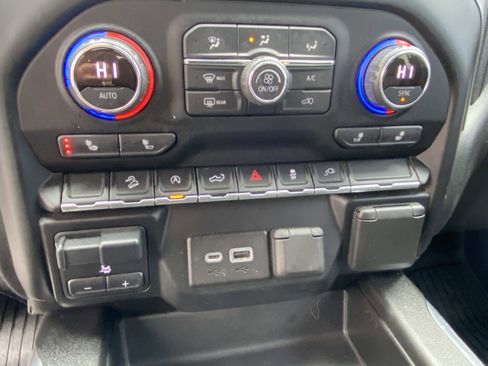 Used 2020 Chevrolet Silverado 1500 LT Trail Boss image 25