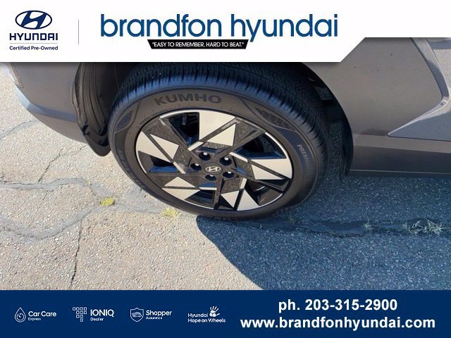 Used 2024 Hyundai Kona SEL AWD/4WD image 34