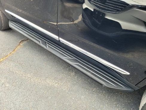 Used 2021 GMC Yukon SLT w/ SLT Luxury Plus Package image 36