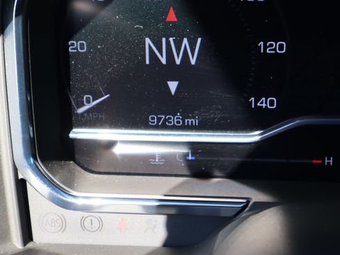 Used 2025 GMC Sierra 2500 Denali w/ Technology Package image 29