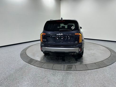 New 2025 Kia Telluride EX image 6