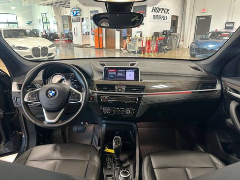 Used 2022 BMW X1 sDrive28i w/ Convenience Package FWD image 15