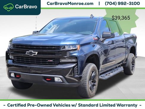 Used 2022 Chevrolet Silverado 1500 LT Trail Boss w/ Bed Protection Package AWD/4WD image 8