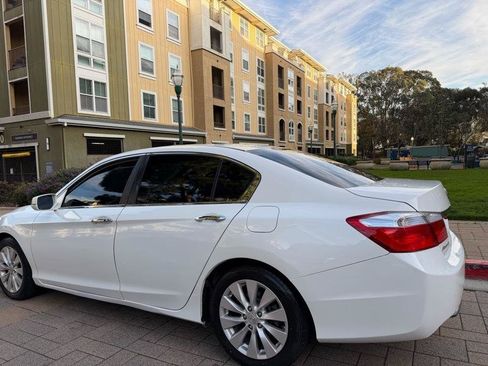 Used 2015 Honda Accord EX image 7