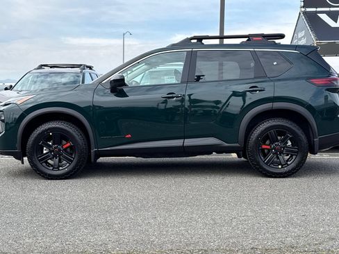 New 2026 Nissan Rogue SV AWD/4WD image 9