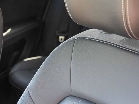 Used 2023 Audi Q4 e-tron Premium Plus w/ Premium Plus image 25